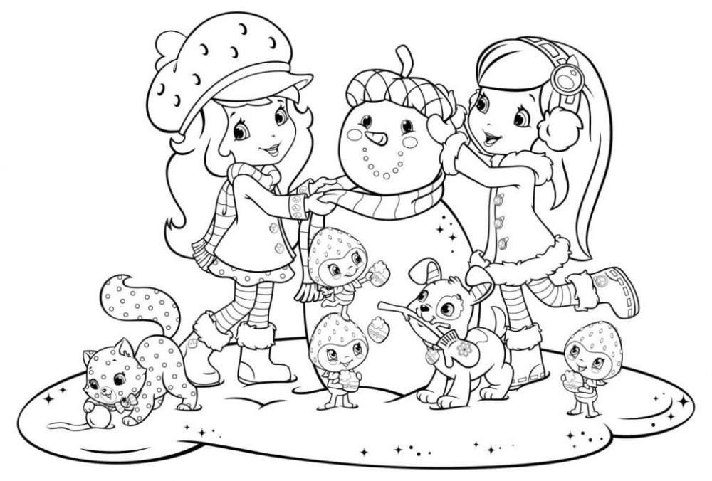 Зверюшки и ягодки помогают Шарлотте и Черничке лепить снеговика.